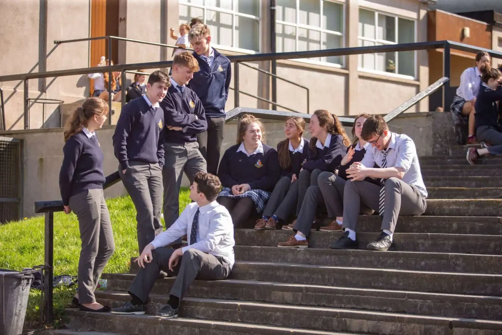 outside-the-classroom-steps-2